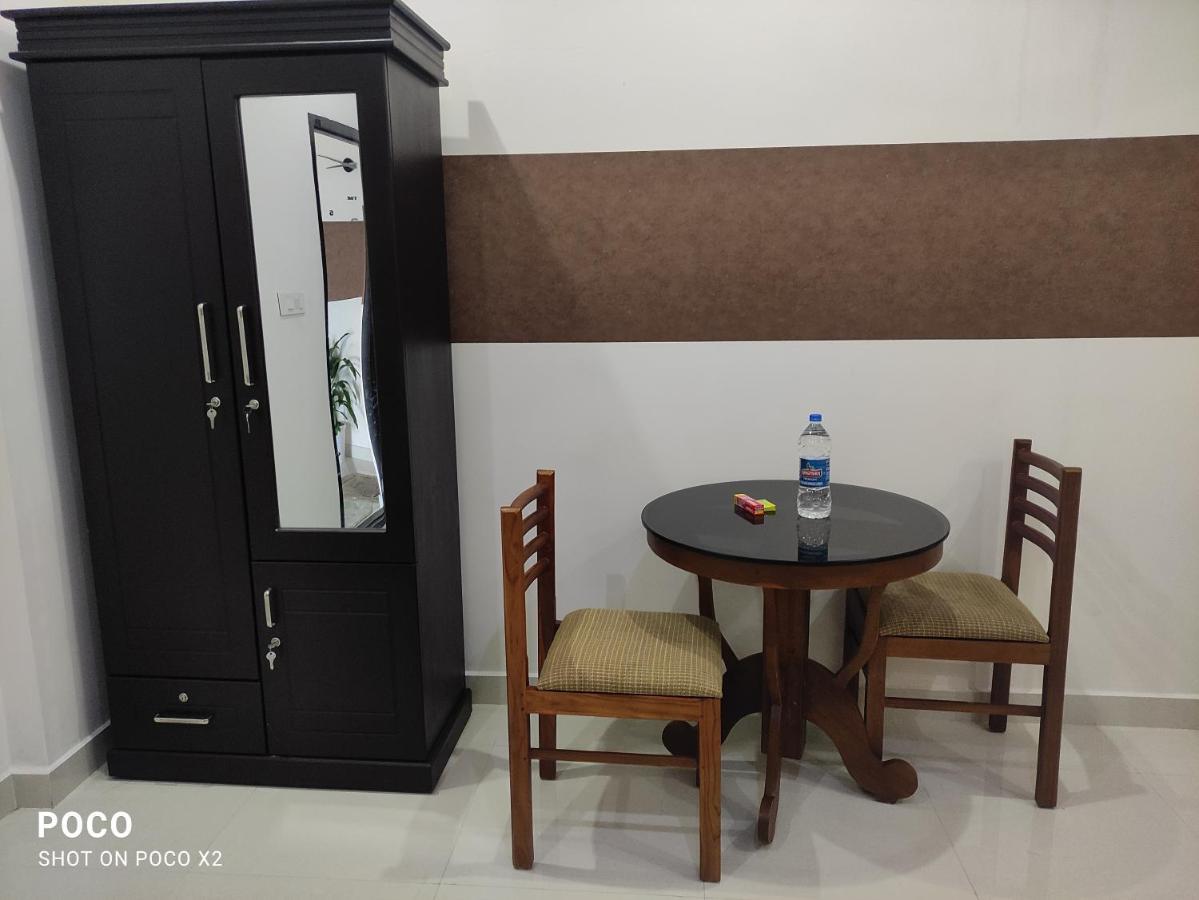 Coral Homes Kochi Esterno foto