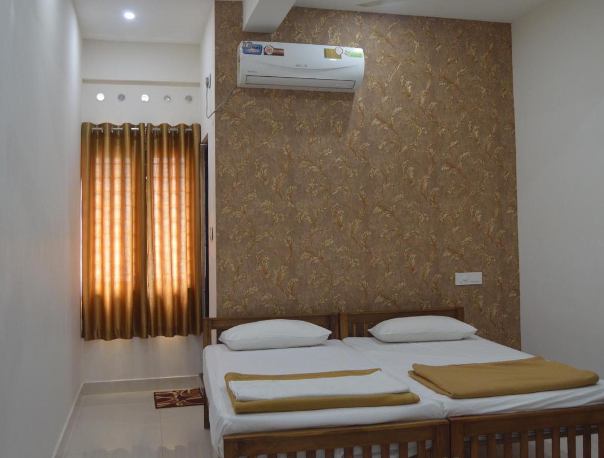 Coral Homes Kochi Esterno foto