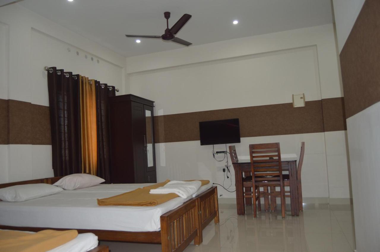 Coral Homes Kochi Esterno foto