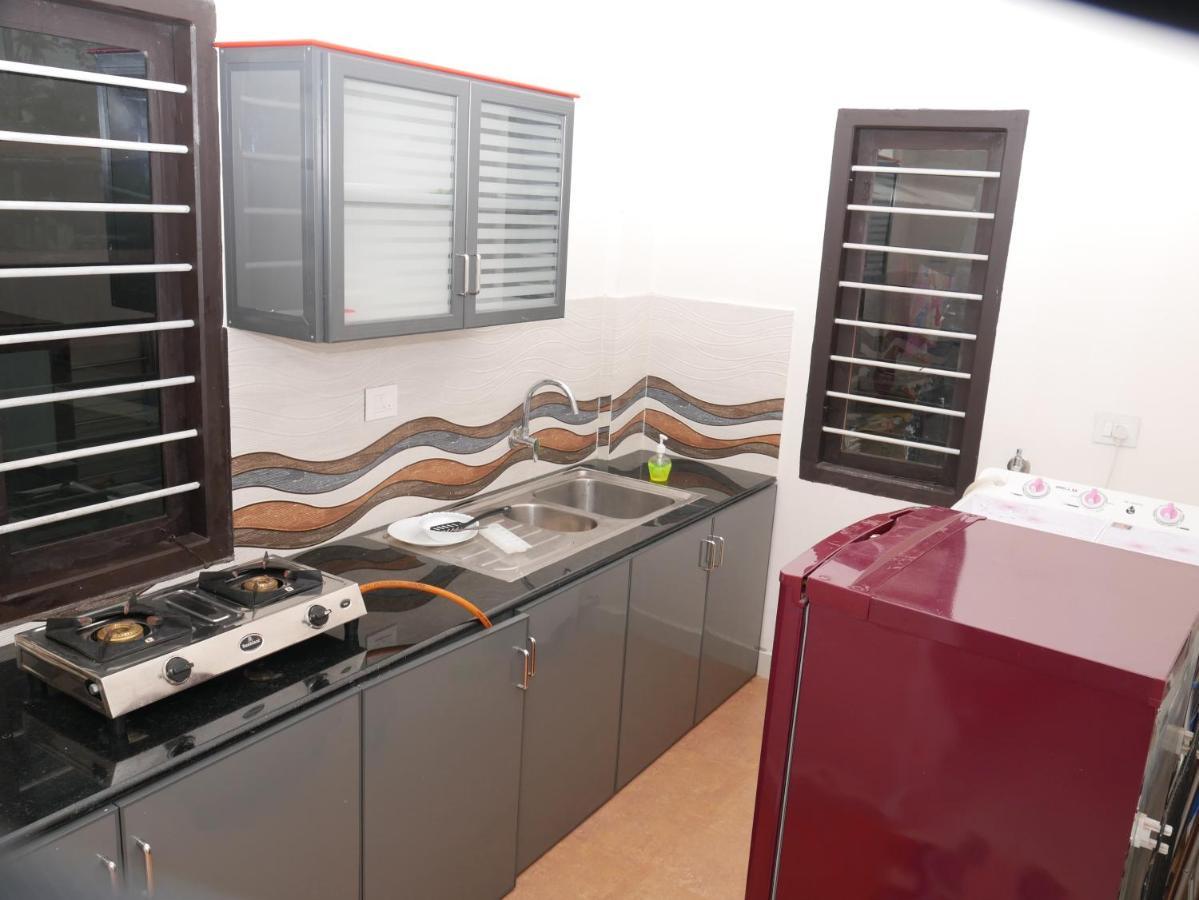 Coral Homes Kochi Esterno foto