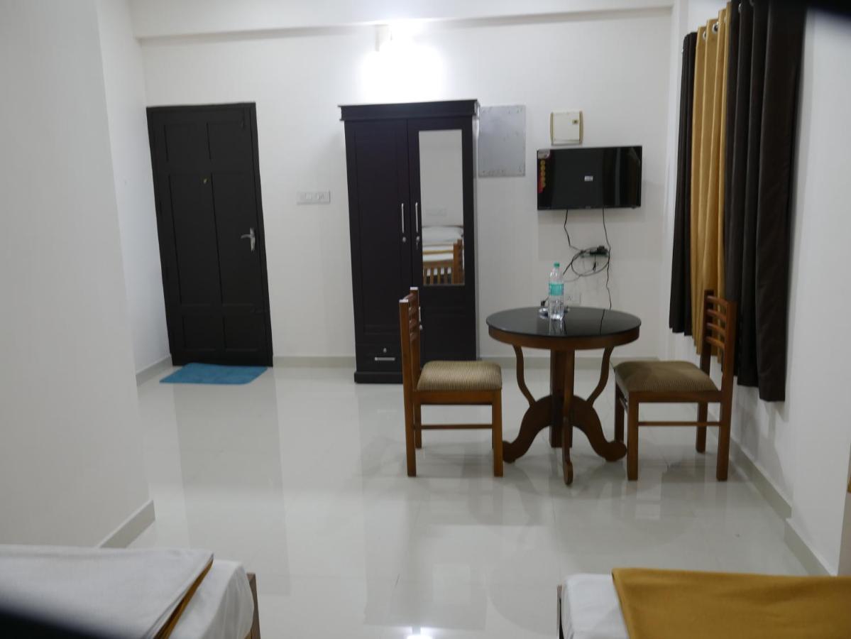 Coral Homes Kochi Esterno foto