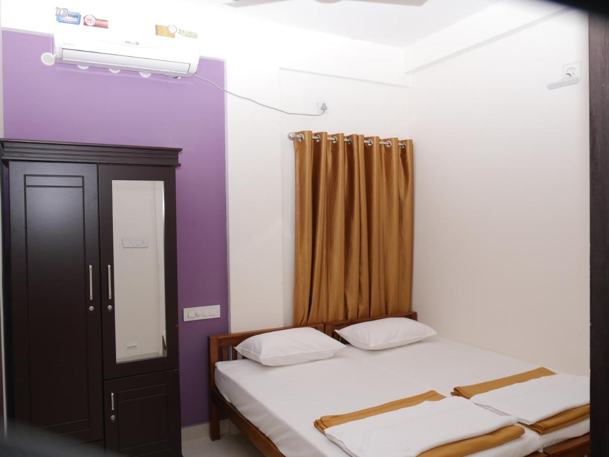 Coral Homes Kochi Esterno foto